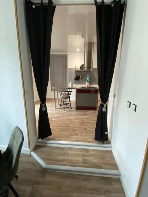 L'Escale Zen Apartman Tulle Kültér fotó